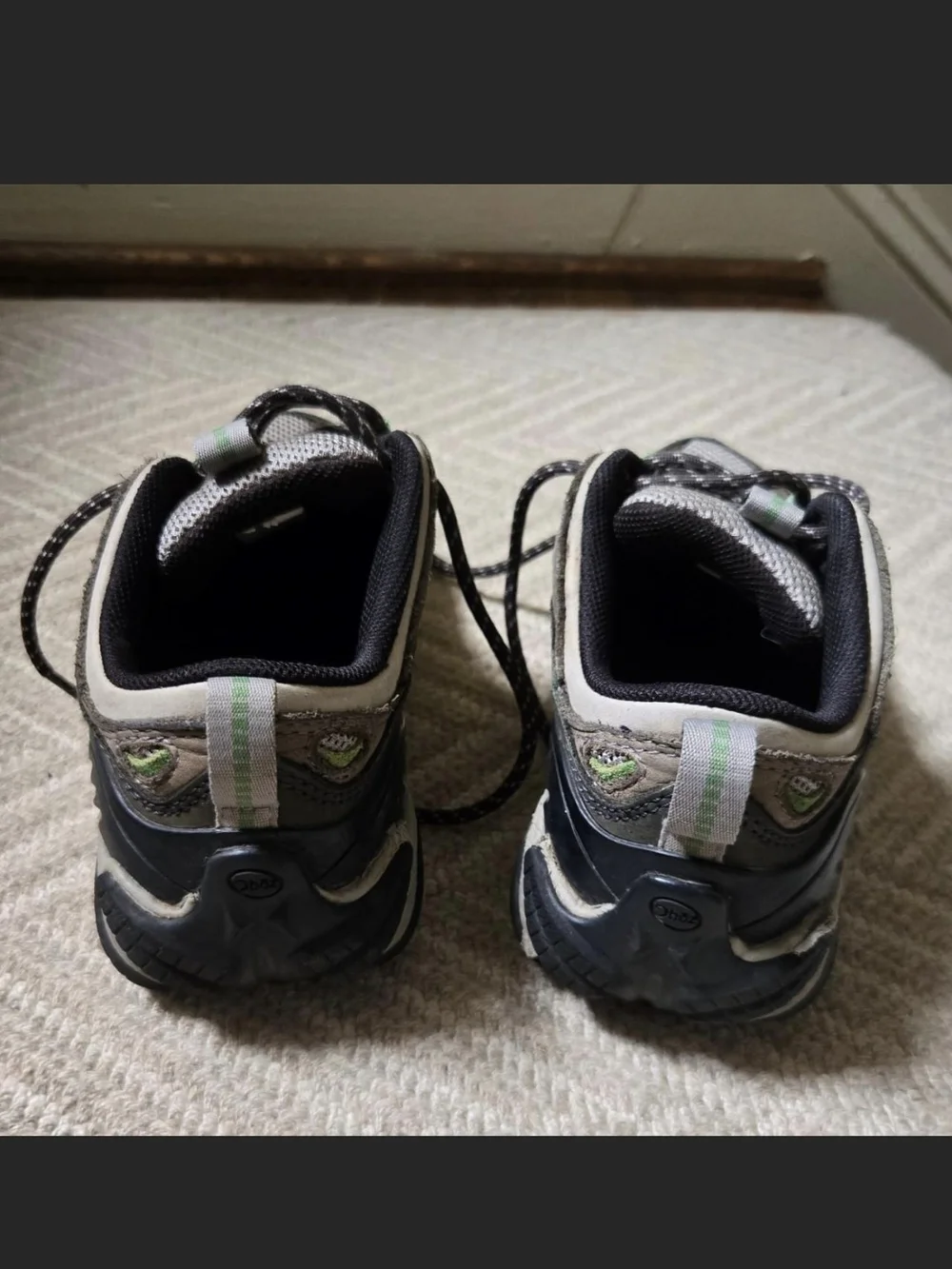Women’s Athletic Trail Sneakers in Gray and Light Green